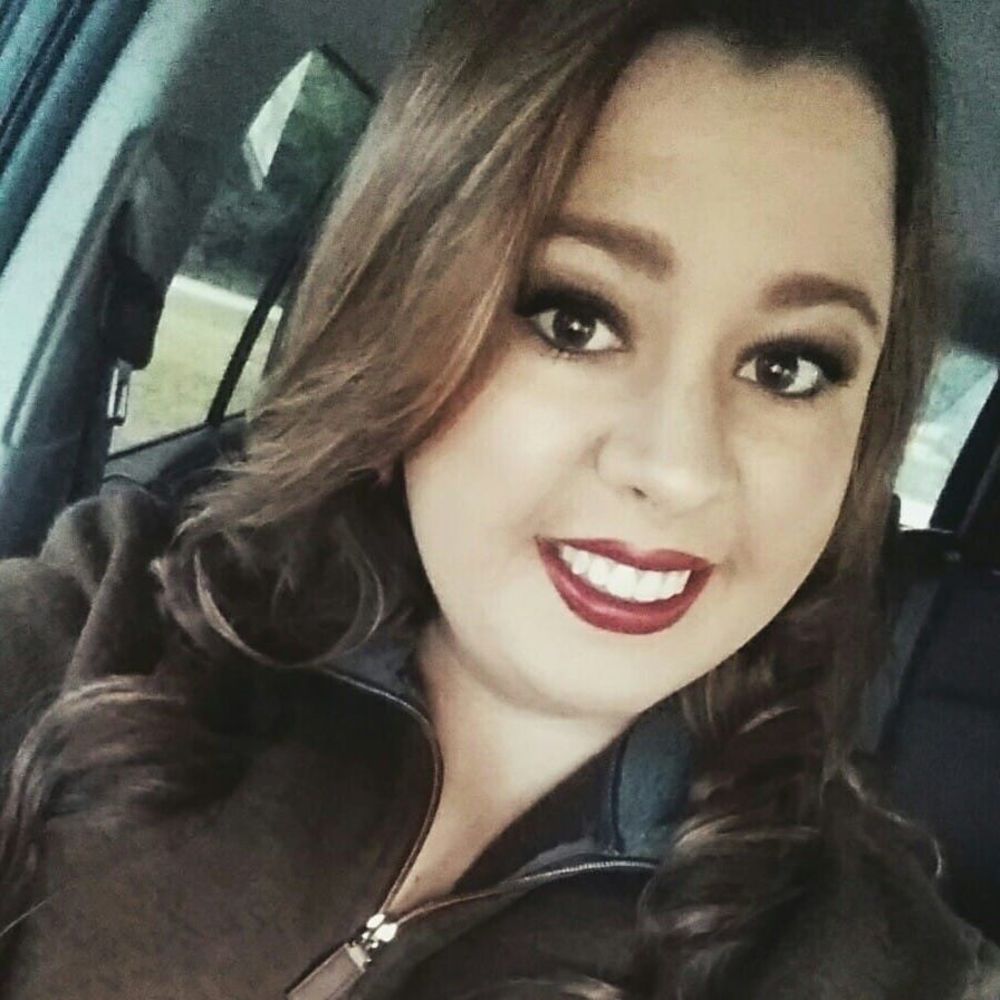 Meet your Posher, Kelsie